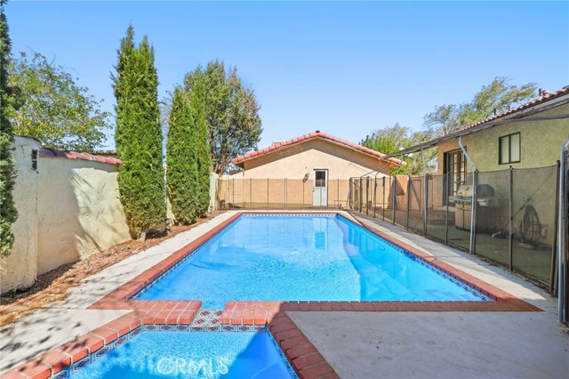 Detail Gallery Image 18 of 67 For 9555 E Avenue T14, Littlerock,  CA 93543 - 4 Beds | 3 Baths