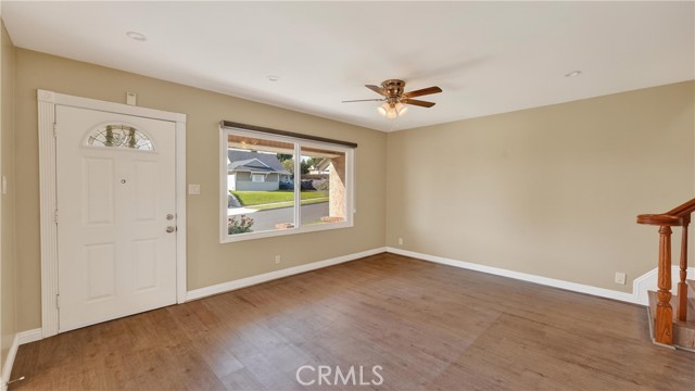 Image 30 of 62 For 14934 Lofthill