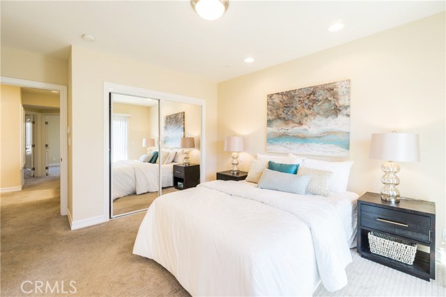 206 Calle Miramar, Redondo Beach, California 90277, 4 Bedrooms Bedrooms, ,3 BathroomsBathrooms,Residential,Sold,Calle Miramar,SB17021229