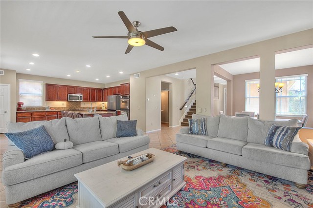 Detail Gallery Image 3 of 42 For 36644 Bay Hill Dr, Beaumont,  CA 92223 - 4 Beds | 3/1 Baths