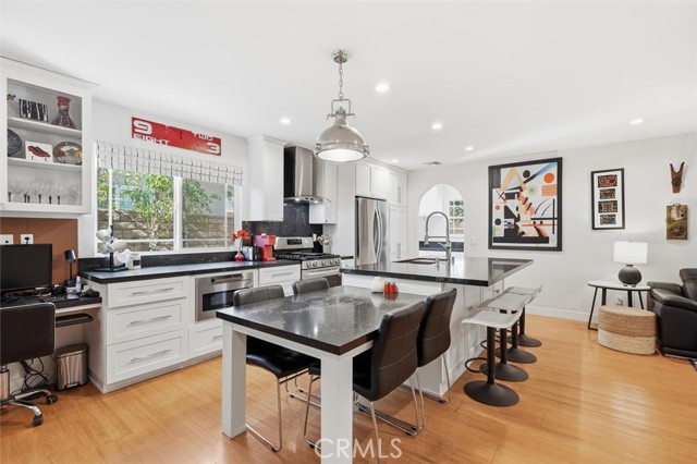 Detail Gallery Image 10 of 38 For 16434 Halsey St, Granada Hills,  CA 91344 - 4 Beds | 3 Baths