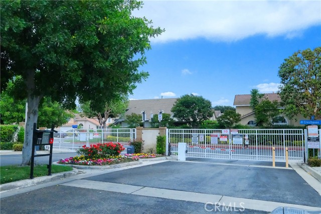 Detail Gallery Image 2 of 31 For 1778 Rockview Way, Pomona,  CA 91766 - 3 Beds | 3 Baths
