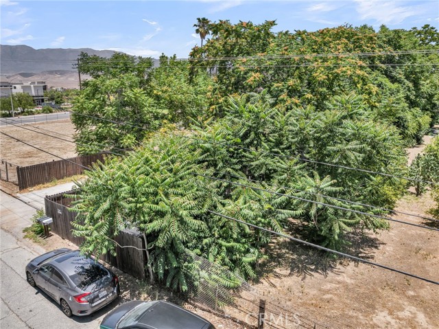 Detail Gallery Image 8 of 16 For 770 Allegheny Ave, Beaumont,  CA 92223 - 3 Beds | 3 Baths