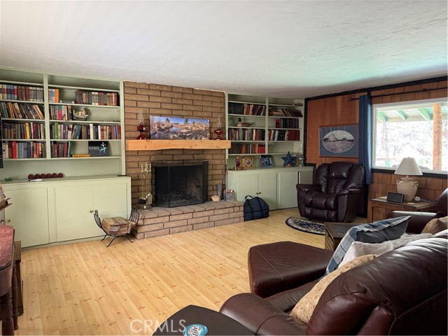 Image 3 of 40 For 98011 Maine Road