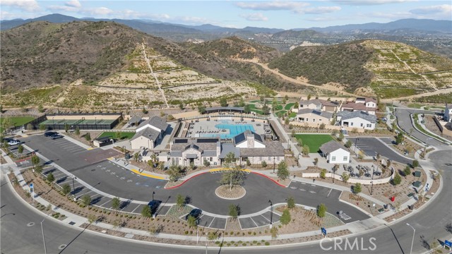 Detail Gallery Image 51 of 51 For 24513 via Sendero, Valencia,  CA 91354 - 3 Beds | 3/1 Baths