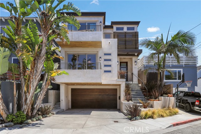 106 Hill Street, Hermosa Beach, California 90254, 5 Bedrooms Bedrooms, ,3 BathroomsBathrooms,Residential,Sold,Hill,SB23141394