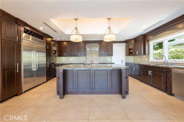 Detail Gallery Image 9 of 26 For 16511 Academia Dr, Encino,  CA 91436 - 3 Beds | 3/1 Baths