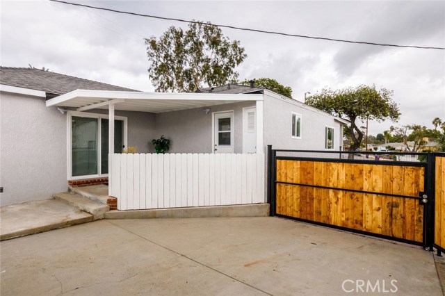 3411 Magnolia Avenue, Long Beach, California 90806, 3 Bedrooms Bedrooms, ,2 BathroomsBathrooms,Single Family Residence,For Sale,Magnolia,RS20247892