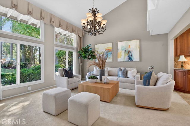 Detail Gallery Image 13 of 74 For 10041 Sycamore, Villa Park,  CA 92861 - 6 Beds | 4 Baths