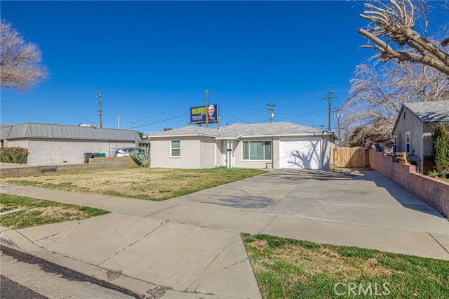 Detail Gallery Image 3 of 34 For 937 W Norberry, Lancaster,  CA 93534 - 2 Beds | 1 Baths