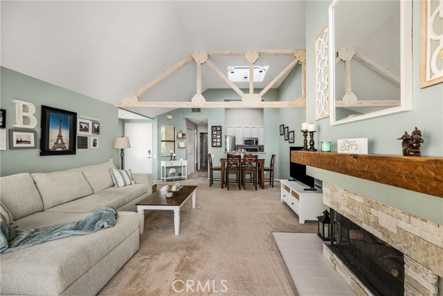 Detail Gallery Image 10 of 30 For 5744 E Creekside #37,  Orange,  CA 92869 - 1 Beds | 1 Baths