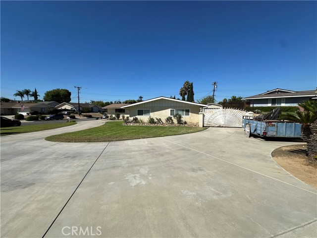 Detail Gallery Image 36 of 41 For 22746 Arliss Dr, Grand Terrace,  CA 92313 - 3 Beds | 2 Baths