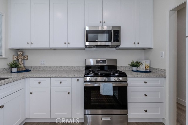 10606 Harvest Avenue, Santa Fe Springs CA: https://media.crmls.org/medias/757a4b34-6069-4408-95b8-7f9fd170e8fe.jpg