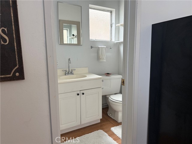 504 1/2 Marigold, Corona del Mar CA: https://media.crmls.org/medias/757a5c3e-dd5c-4d26-a2e1-e3597e0064c6.jpg