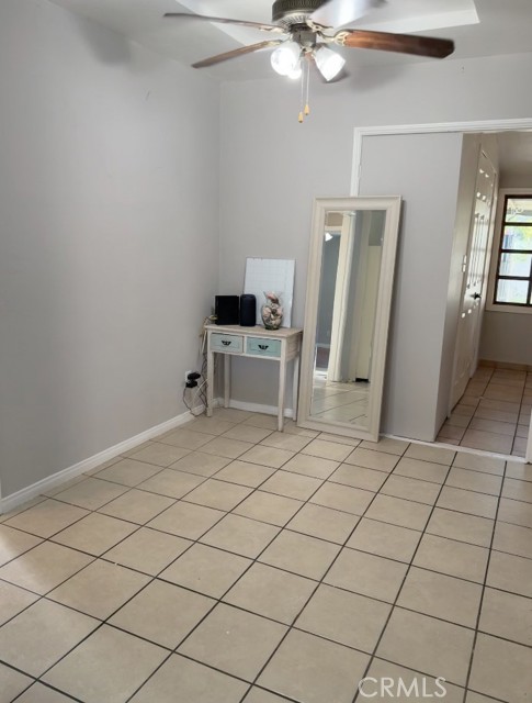 Detail Gallery Image 5 of 11 For 2788 N E St, San Bernardino,  CA 92405 - 3 Beds | 2 Baths