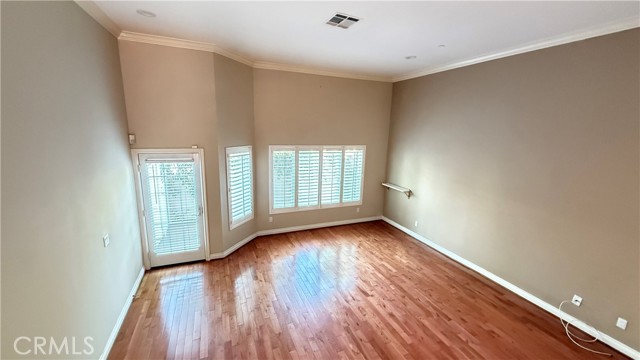 Detail Gallery Image 5 of 25 For 5241 Colodny Dr #403,  Agoura Hills,  CA 91301 - 3 Beds | 2/1 Baths