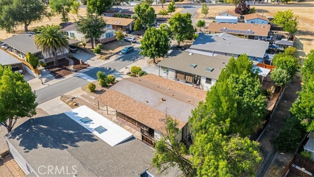 4556 Windward, Paso Robles CA: https://media.crmls.org/medias/757b7d91-cb95-4689-a252-5d9d91105459.jpg