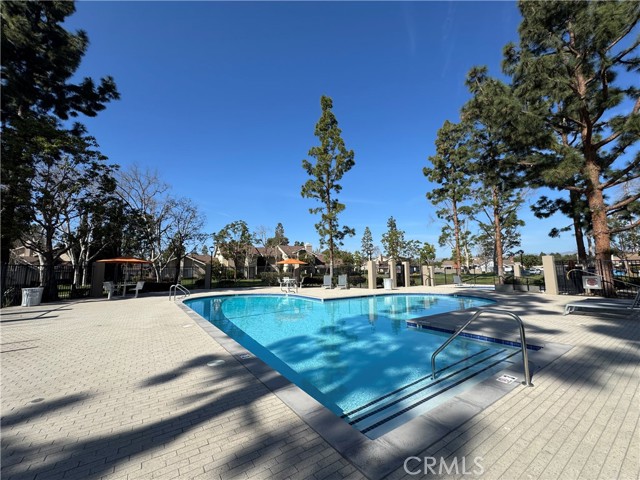 18 Snapdragon, Irvine CA: https://media.crmls.org/medias/757b8da3-9753-4e05-8ed2-02f7c0b85483.jpg