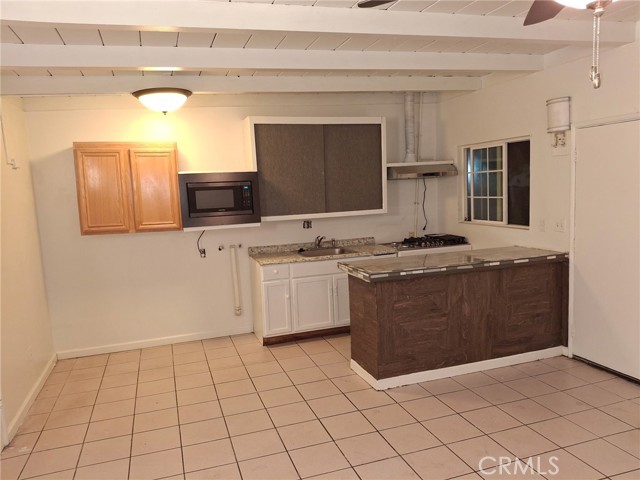 7332 21st Street, Westminster CA: https://media.crmls.org/medias/757c0a1e-444e-4d69-ae98-1805cbbeacd7.jpg