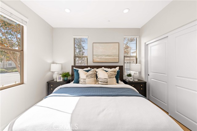 Detail Gallery Image 31 of 63 For 109 Bumblebee, Irvine,  CA 92618 - 4 Beds | 3/1 Baths