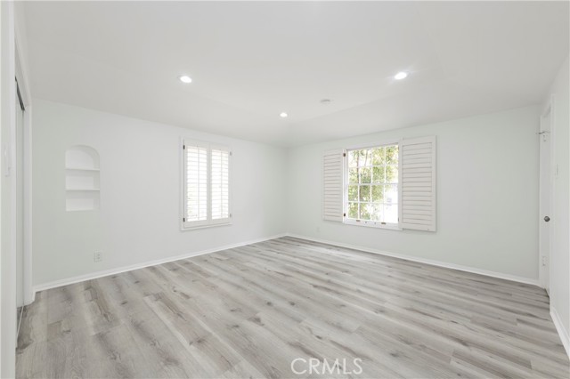 Detail Gallery Image 17 of 31 For 4168 Mary Ellen Ave, Studio City,  CA 91604 - 3 Beds | 2/1 Baths