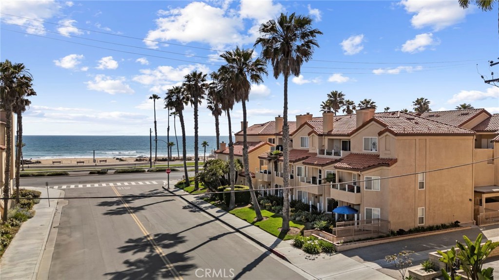 MLS #OC25118805 img 3