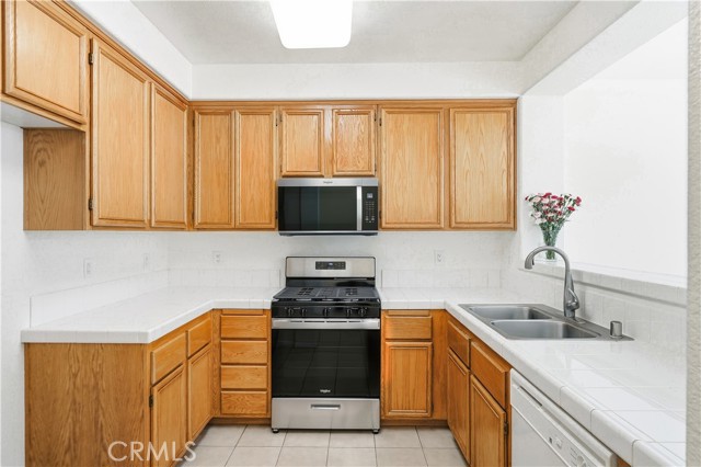 2605 Sepulveda Boulevard, Torrance CA: https://media.crmls.org/medias/757ef9d7-32eb-441d-bdd5-886aa3c10bbc.jpg