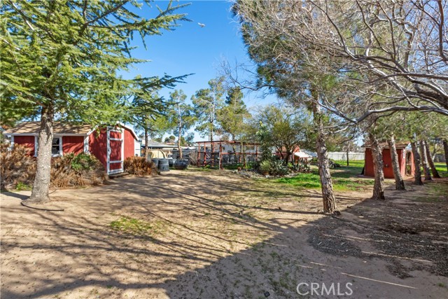 Detail Gallery Image 30 of 35 For 18904 Madrone, Hesperia,  CA 92345 - 4 Beds | 2 Baths