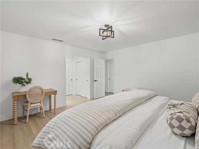 Detail Gallery Image 37 of 66 For 5527 W Olive Ave, Fresno,  CA 93722 - 4 Beds | 3/1 Baths