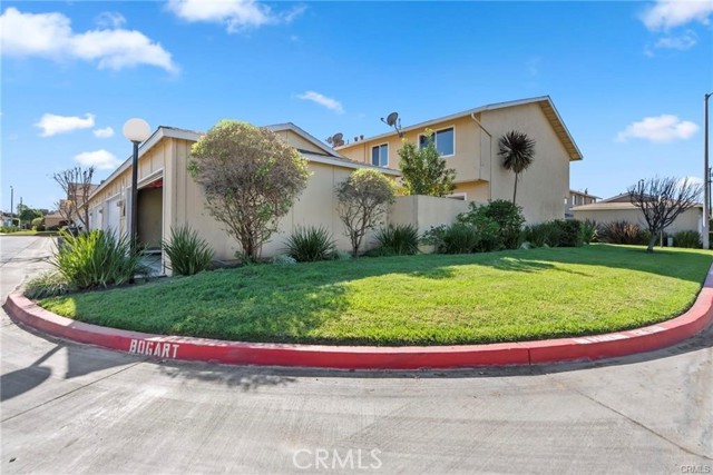 15879 Bogart Ct