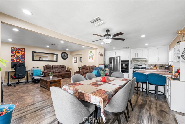 Detail Gallery Image 11 of 34 For 45228 Lorimer, Lancaster,  CA 93534 - 4 Beds | 2 Baths