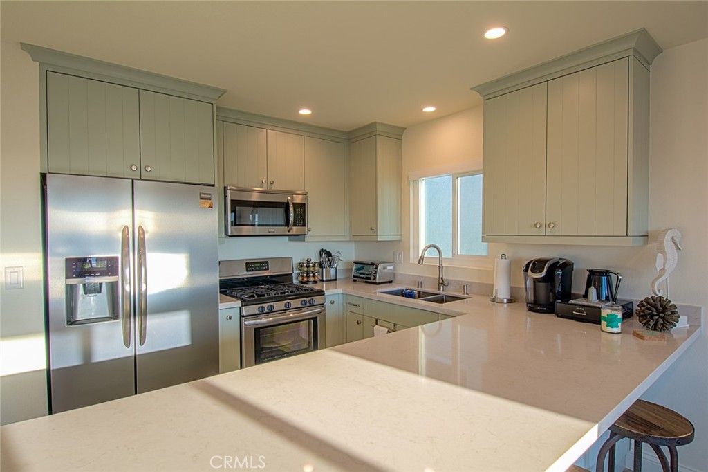 3116 Hermosa Avenue