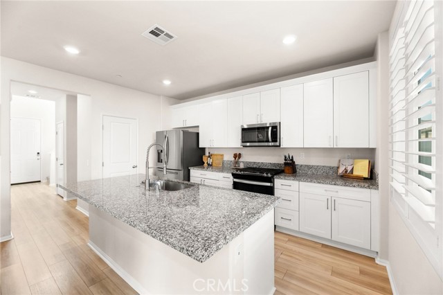 Detail Gallery Image 15 of 54 For 36362 Arcs, Winchester,  CA 92596 - 3 Beds | 2/1 Baths