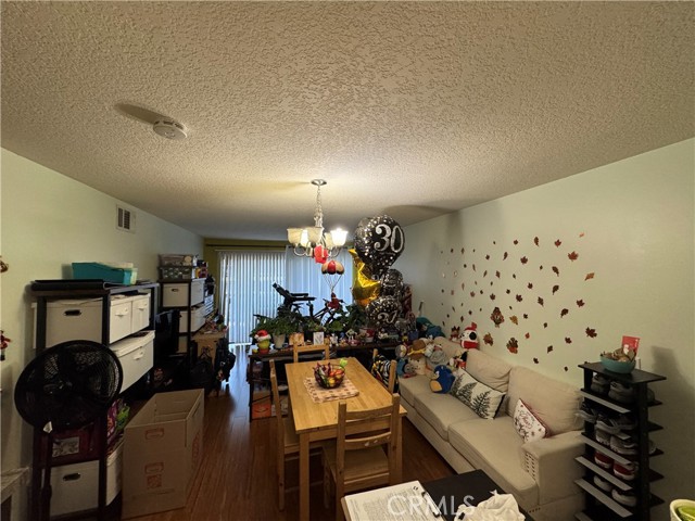 Detail Gallery Image 5 of 9 For 760 Rimpau Avenue #202,  Corona,  CA 92879 - 2 Beds | 2 Baths