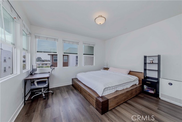 Image 21 of 40 For 9213 Sunshine Place