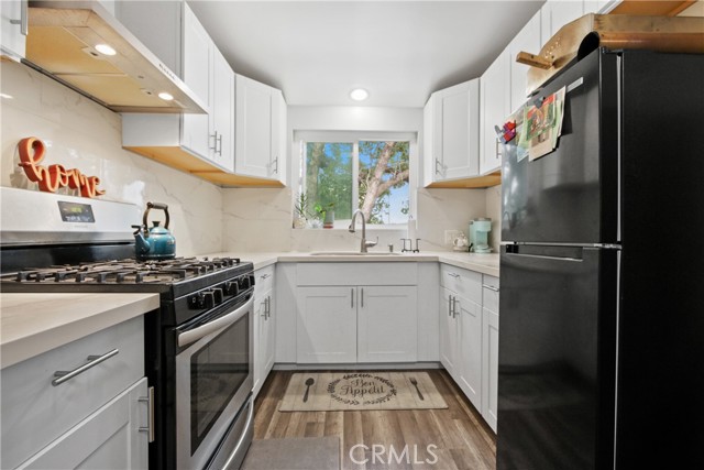 Detail Gallery Image 15 of 20 For 611 S Orange Ave #10,  Santa Ana,  CA 92701 - 1 Beds | 1 Baths