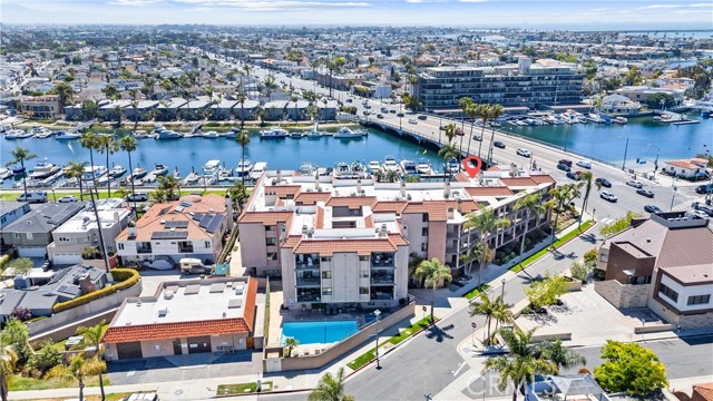 201 Bay Shore Avenue, Long Beach CA: https://media.crmls.org/medias/7583b501-7f5d-4b41-a58a-e52d3c4cdd1f.jpg