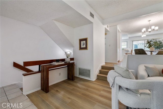 7038 De Celis Place, Van Nuys CA: https://media.crmls.org/medias/75840c55-af26-4da8-9747-eeb72d033d47.jpg
