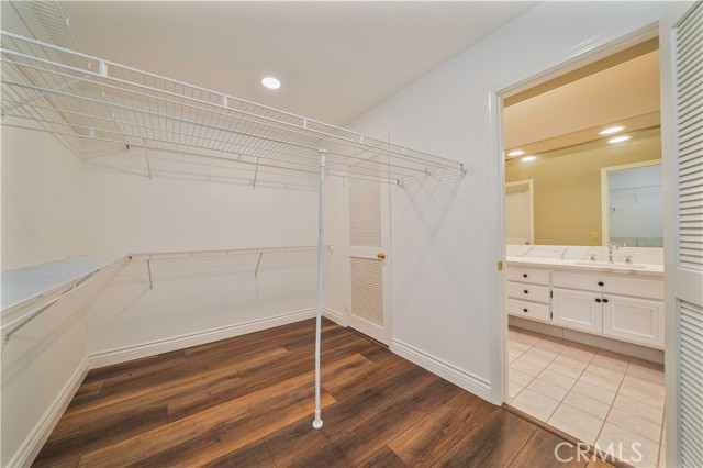 9531 Montanza Way, Buena Park CA: https://media.crmls.org/medias/7584db6e-b3fd-44d2-a79a-3680caf9fd46.jpg