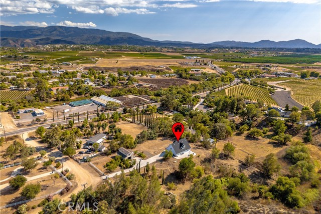 39195 Avenida Antonovich, Temecula CA: https://media.crmls.org/medias/758517db-a235-43a2-9208-e7829e8cffba.jpg
