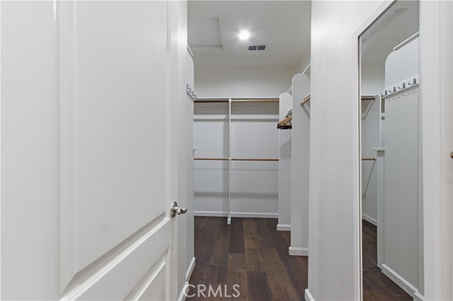 Image 37 of 66 For 2144 King Arthur Court