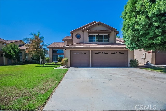 8359 Yarrow Ln, Riverside, CA 92508