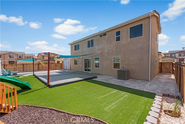 2436 Lugar Bonito Court, Rosamond CA: https://media.crmls.org/medias/75875740-e608-41c5-8c2c-96f111ba9210.jpg