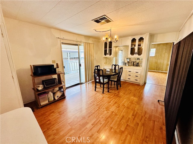 Detail Gallery Image 11 of 31 For 323 N Euclid St #148,  Santa Ana,  CA 92703 - 4 Beds | 2 Baths
