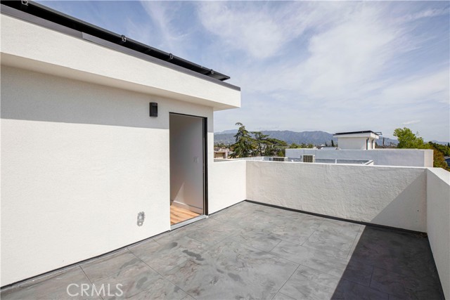 Detail Gallery Image 21 of 21 For 5912 1/2 N Tujunga Ave #1/2,  Los Angeles,  CA 91601 - 4 Beds | 4/1 Baths