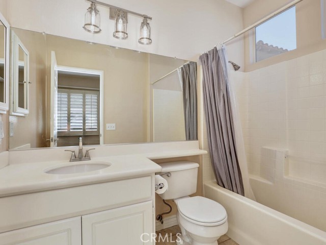 Detail Gallery Image 12 of 16 For 19 Paseo Viento, Rancho Santa Margarita,  CA 92688 - 2 Beds | 2/1 Baths