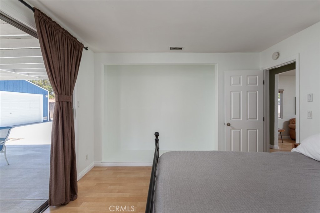 75894ef4 160d 4e14 B082 8ec97dae78c2