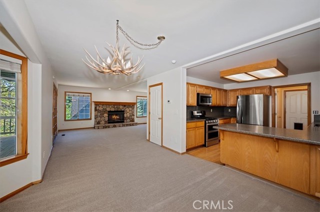 28223 North Bay, Lake Arrowhead, CA 92352