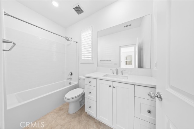 Detail Gallery Image 30 of 39 For 410 Lobata, Irvine,  CA 92618 - 4 Beds | 3/1 Baths