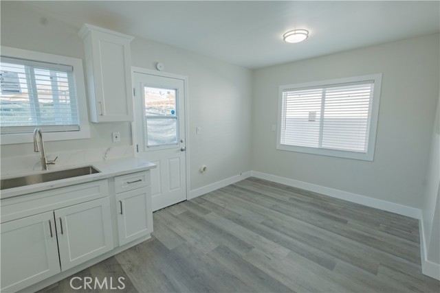 Detail Gallery Image 18 of 38 For 2841 E. Imperial Hwy., Lynwood,  CA 90262 - 5 Beds | 2 Baths